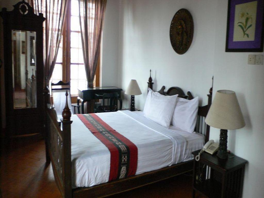 يانغون Classique Inn الغرفة الصورة