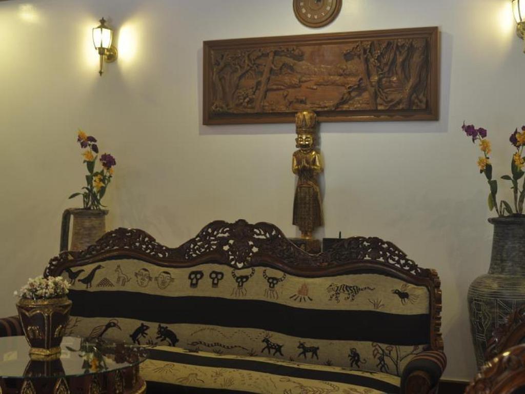 يانغون Classique Inn المظهر الخارجي الصورة